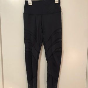 Mesh cutout leggings